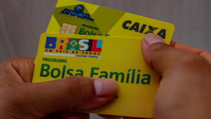 BOLSA FAMILIA(2)