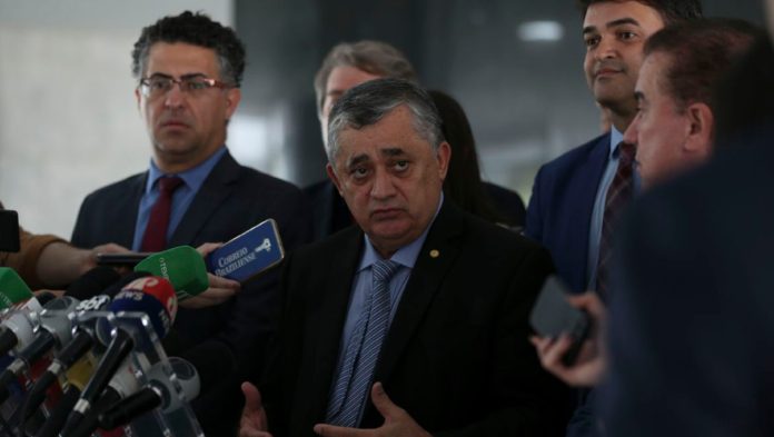 JOSE GUIMARAES(2)
