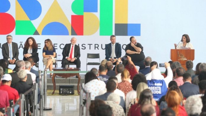 LULA REUNIAO(2)
