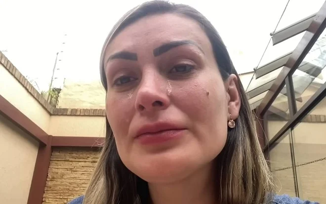 andressa-urach-youtube_t2Mh7yq_fixed_big