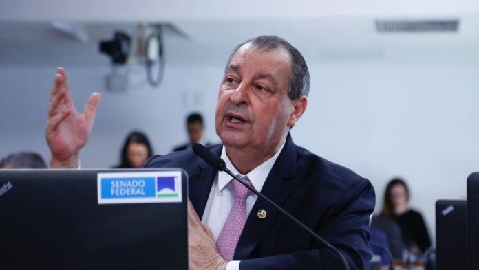 OMAR AZIZ
