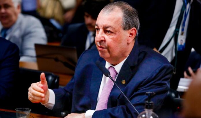 OMAR AZIZ