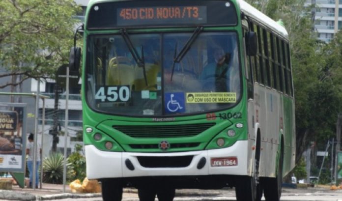 ONIBUS 450