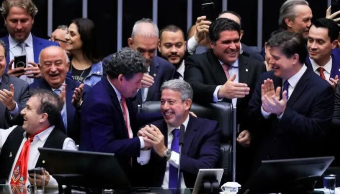 Leide Feitosa