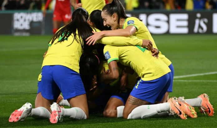 SELECAO BRASILEIRA FEMININO (2)