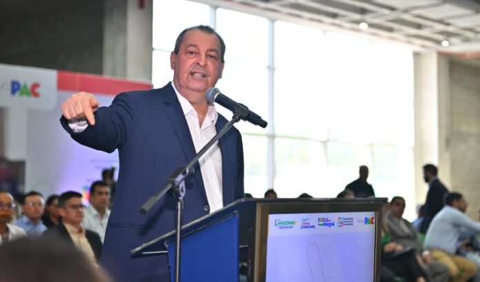 SENADOR AZIZ