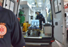 Jovem morre ao bater a cabeça em sarjeta durante acidente de moto em Manaus