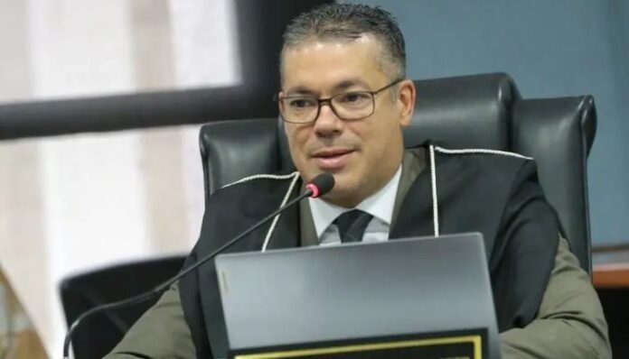 Leide Feitosa