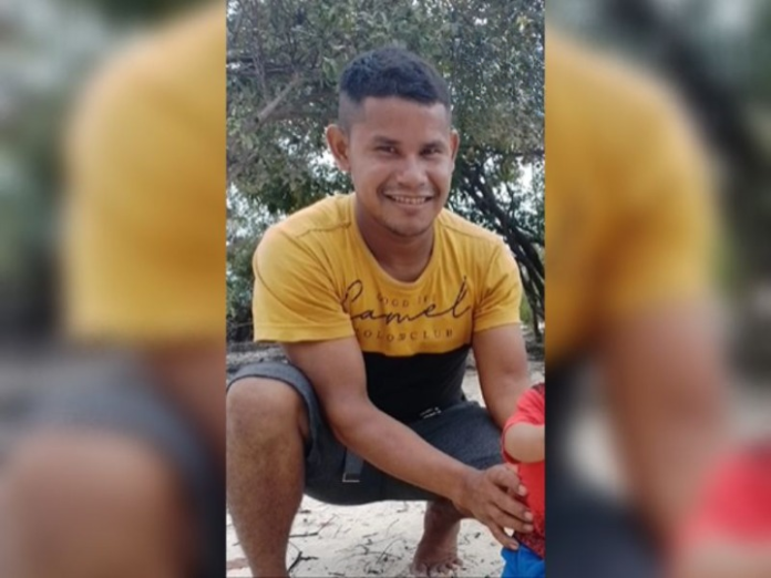 boni-espancado-interior-do-am-morto-2_cleanup