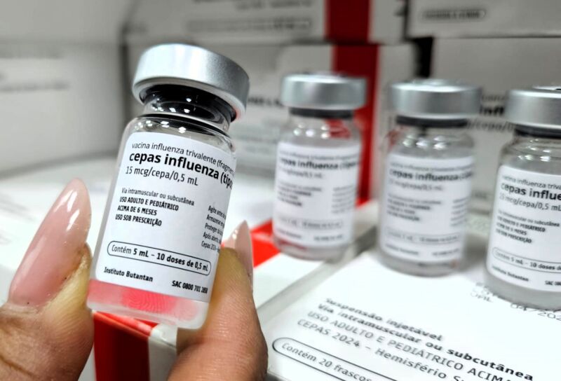 FVS-RCP_Doses_influenza_FOTO_Girlene_Medeiros_FVS-RCP_1_1
