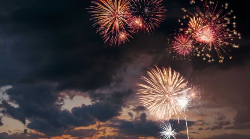 onde-passar-o-reveillon-cvc-fogos-de-artificio-1170x650