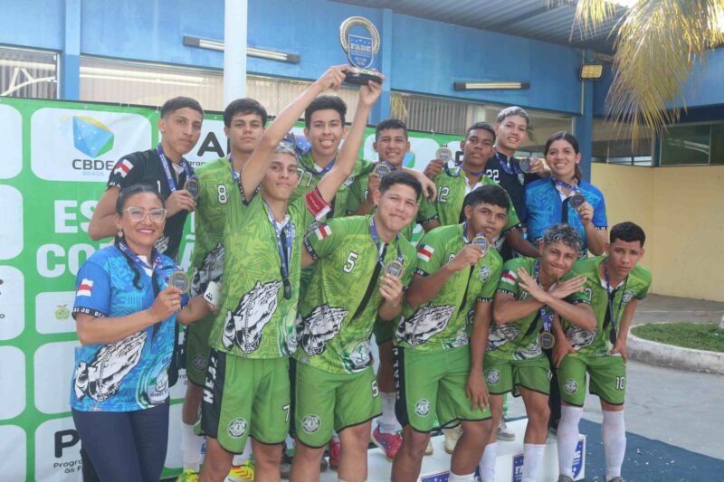 Educacao_Alunos-classificados-para-Campeonato-Brasileiro-Escolar-de-Futsal_Foto_Luiggi_Bacelar-1-1536x1024