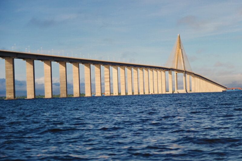 MP-AM-esclarece-que-nao-ha-risco-de-desabamento-da-Ponte-Rio-Negro