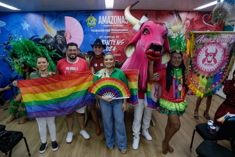 SEJUSC_DIA-DO-ORGULHO-PARINTINS_FOTO-LINCOLN-FERREIRA-2-1024x683