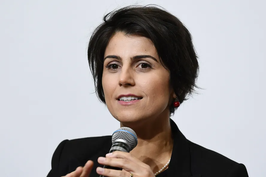 manuela-davila-grupo-combate-discurso-de-odio-extremismo-silvio-almeida