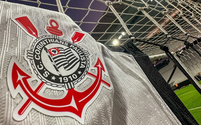 NeoQuimica-Arena-Corinthians-Fortaleza-aspect-ratio-512-320-3