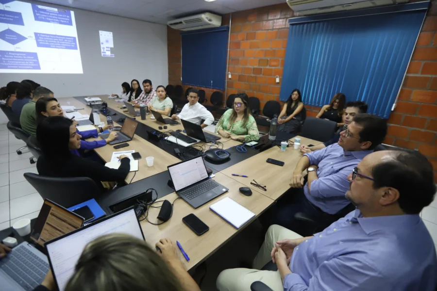 Governo do Amazonas e BID alinham metas para acelerar obras do Prosamin+ em 2026