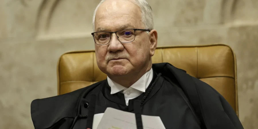 Fachin cancela reunião para discutir Código de Ética do STF após polêmicas envolvendo Moraes e Toffoli