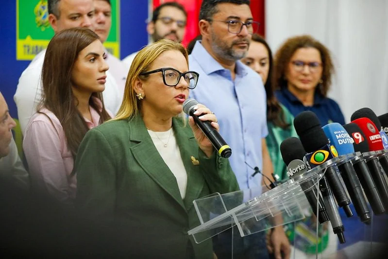 Amazonas lança apps para turbinar segurança e gestão escolar