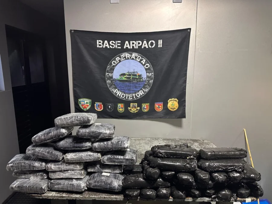 Base Arpão 2: mais de 26 kg de drogas apreendidos e duas mulheres presas em Coari
