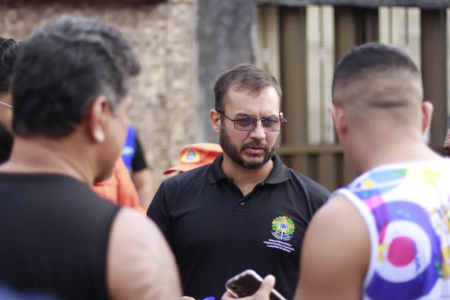 Bloco de carnaval sem documentação é fechado durante fiscalização integrada no Amazonas