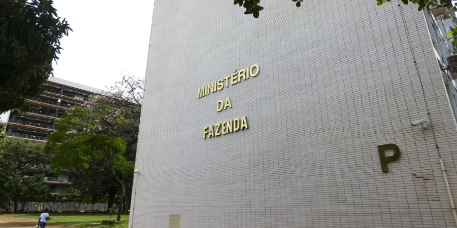 Brasil capta US$ 4,5 bilhões em títulos soberanos no exterior