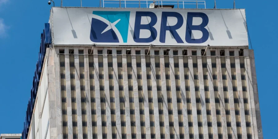 Diretor jurídico do BRB renuncia após caso Banco Master