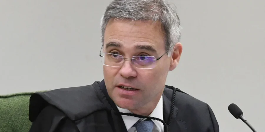 Mendonça assume relatoria do caso Banco Master e se reúne com delegados da PF