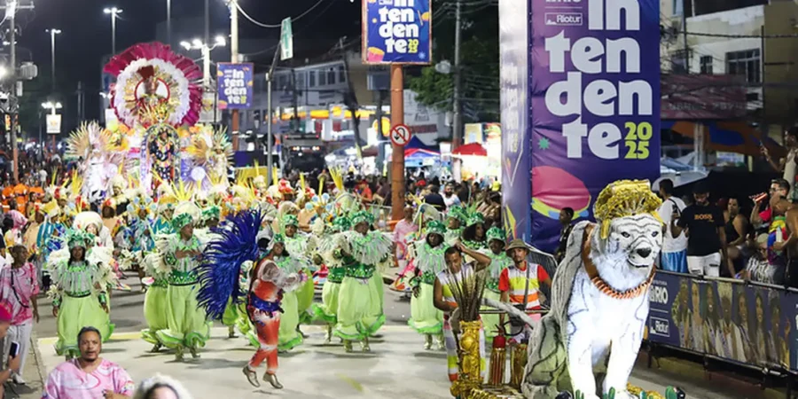 Intendente Magalhães: o coração popular do carnaval carioca pulsa com amor ao samba e forte senso de comunidade