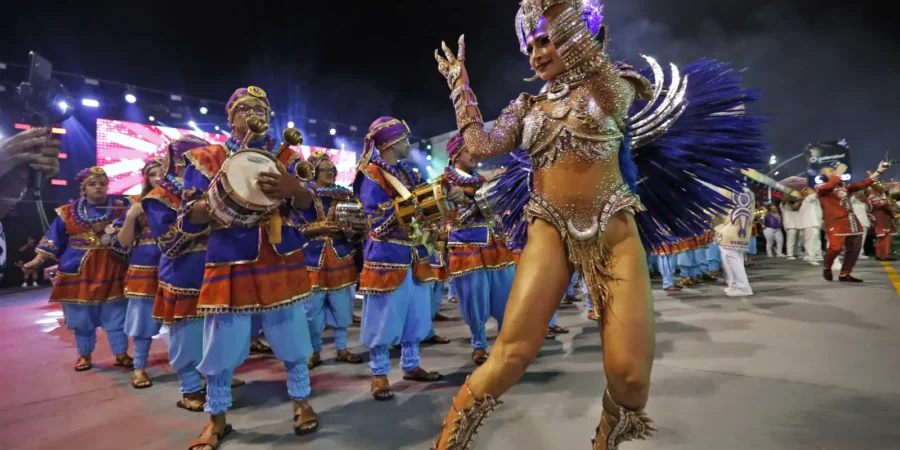 Carnaval SP: desfiles celebram religiosidade, arte e povos originários