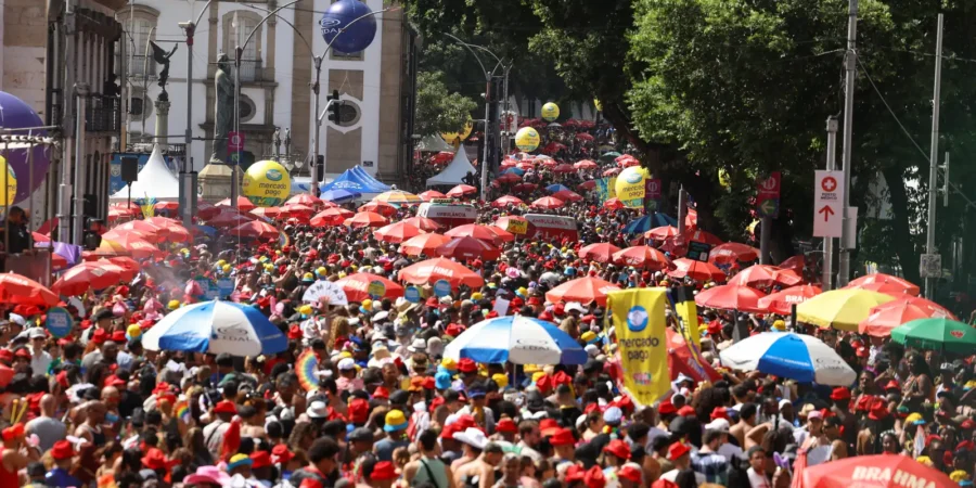 Carnaval no Rio: Polícia Militar prende mais de 200 pessoas em operações de segurança