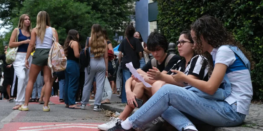 Pé-de-Meia Licenciaturas: Inscrições para bolsas de R$ 1.050 abrem nesta sexta-feira (20)