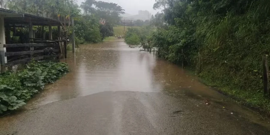 Tempestade mata homem em Natividade da Serra e eleva para 19 o número de mortes em SP