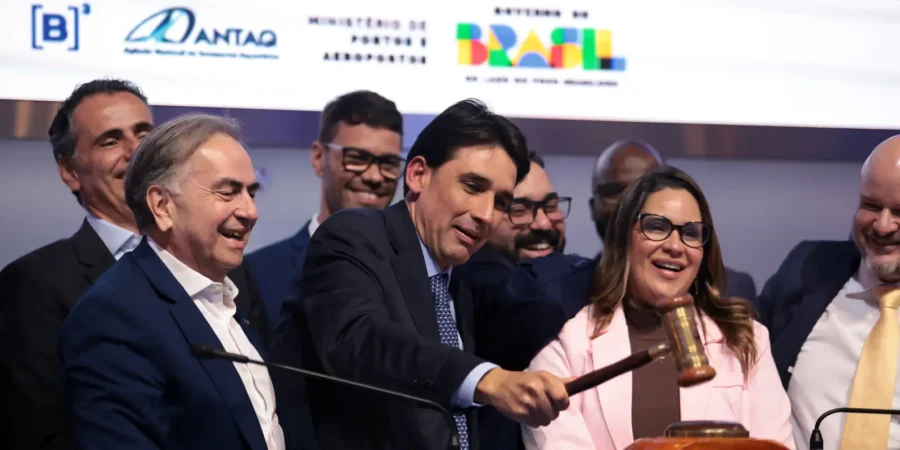 Governo anuncia R$ 226 milhões em investimentos para três terminais portuários em leilões