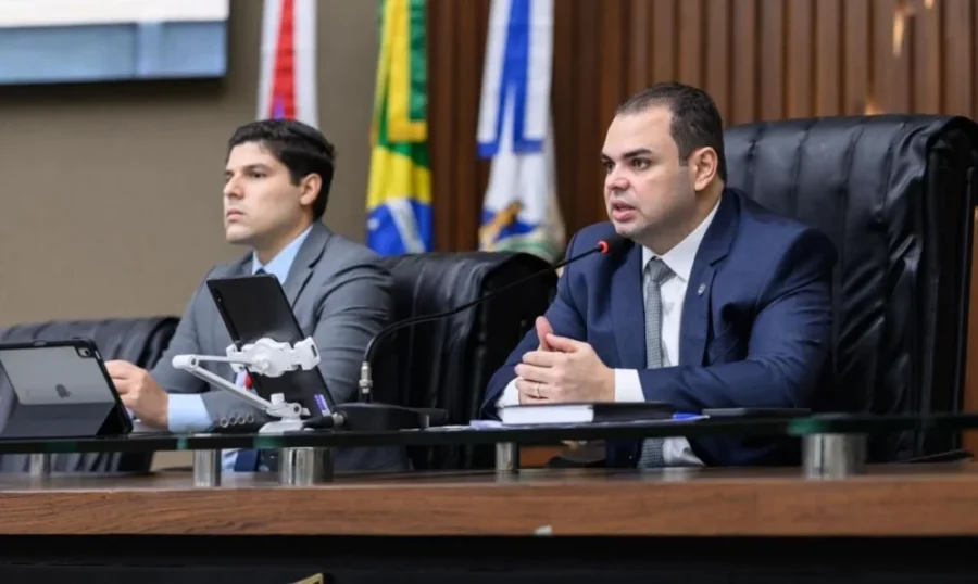 Roberto Cidade cobra da Amazonas Energia restabelecimento de energia em comunidades de Manicoré