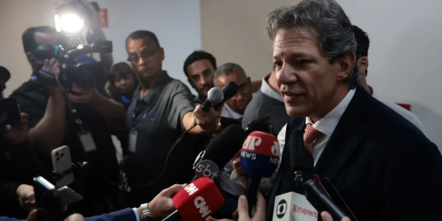 Haddad: conflito no Oriente Médio não deve afetar economia brasileira no curto prazo