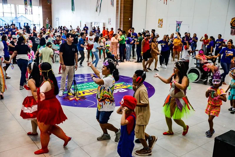 Governo do Amazonas promove 4ª edição do Baile Inclusivo com foco em folia e acessibilidade