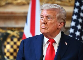 “Ficarão sem país”: A ameaça de Trump que impõe um ultimato urgente ao regime do Irã