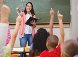 Governo define novo piso nacional do magistério em R$ 5,1 mil