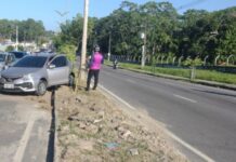 Acidente entre carro e motos causa lentidão na Avenida Nathan Xavier em Manaus