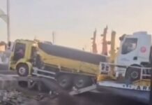 Caçamba fica presa após plataforma ceder no Porto da Ceasa em Manaus