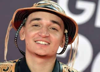 João Gomes é hospitalizado e cancela shows