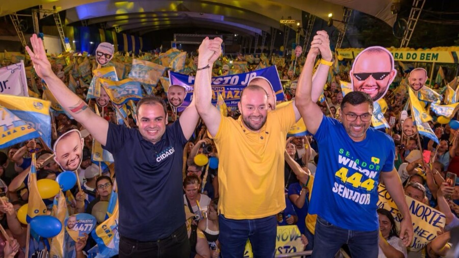 Roberto Cidade participa de ato que confirma Fausto Júnior na disputa à reeleição para deputado federal Roberto Cidade participa de ato que confirma Fausto Júnior na disputa à reeleição para deputado federal