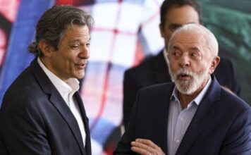 Lula indica Haddad como seu sucessor na Presidência da República
