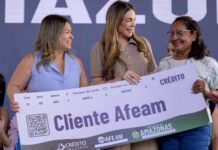 Primeira-dama Thaisa Cidade acompanha edição do Governo Presente na zona Norte de Manaus