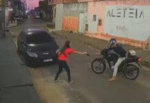 Jovem é assaltada por vagabundo em moto no Lírio do Vale, em Manaus