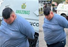 Sentado no sofá, ‘Pança’ é localizado pela PM e preso por duplo h0m1cídi0 em Manaus Sentado no sofá, 'Pança' é localizado pela PM e preso por duplo h0m1cídi0 em Manaus