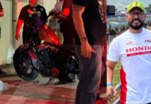 Gr4ve ac1dente: motociclista perde controle de moto e m0rr3 após c0lisã0 com muro