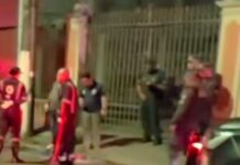 Garis encontram feto entre materiais descartados na região central de Manaus