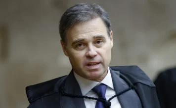 Presidente do Senado pode apoiar impeachment de Mendonça, diz jornalista